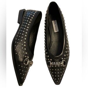Steve Madden Studded Black Pointy Flats